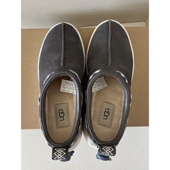 New UGG Women Classic Boom Slip-on Fashion Sneakers US Size 5 Grey - Picture 3 of 7
